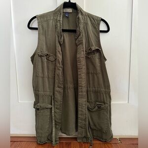 Universal thread cardigan vest